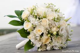 36 white roses bouquet