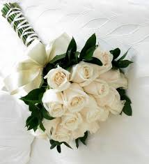 24 white roses bouquet